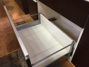 松田家具　スライド扉キッチンボード７